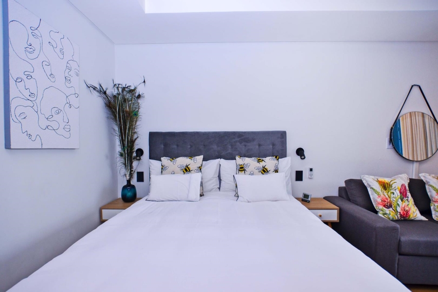 To Let 0 Bedroom Property for Rent in Sea Point Western Cape